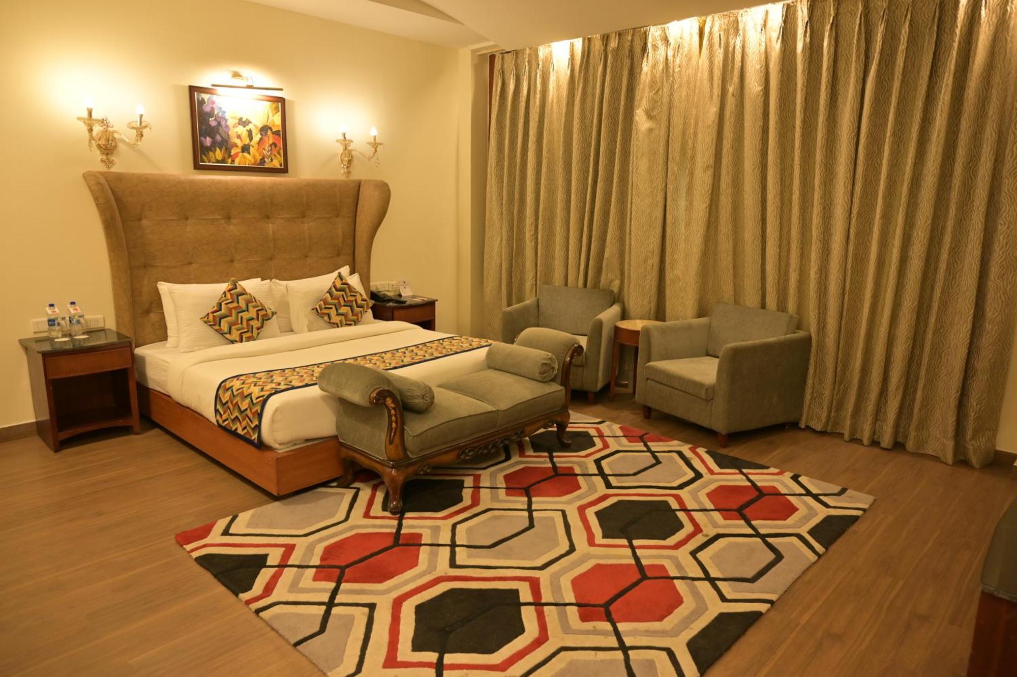 Hk Clarks Inn, Amritsar Exterior photo